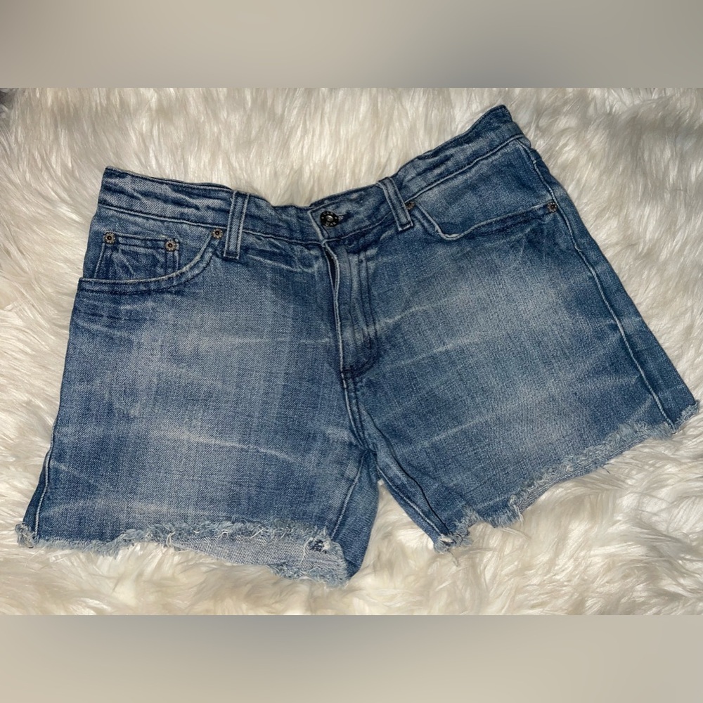 Car Mar Denim Washed Shorts
